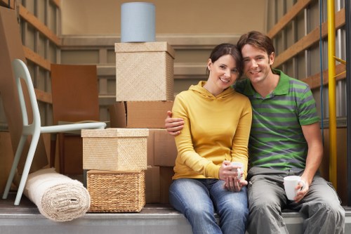 Local Wapping moving service focused on efficiency and care