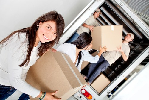 Furniture transport and flat moving support in Wapping